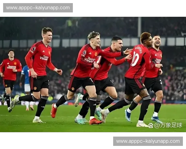 梦剧场的红与白：当曼联遇上皇家社会，一场关乎灵魂的欧战博弈